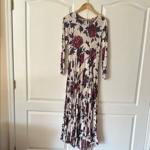 Floral Long Sleeve Maxi Dress